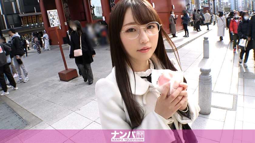 200GANA-2860 Seriously Flirt, First Shot 1923 Bringing a Beautiful Girl with Modest Glasses to a Hotel She’s too weak to immoral pushes and gets her breasts and buttocks rubbed as she pleases