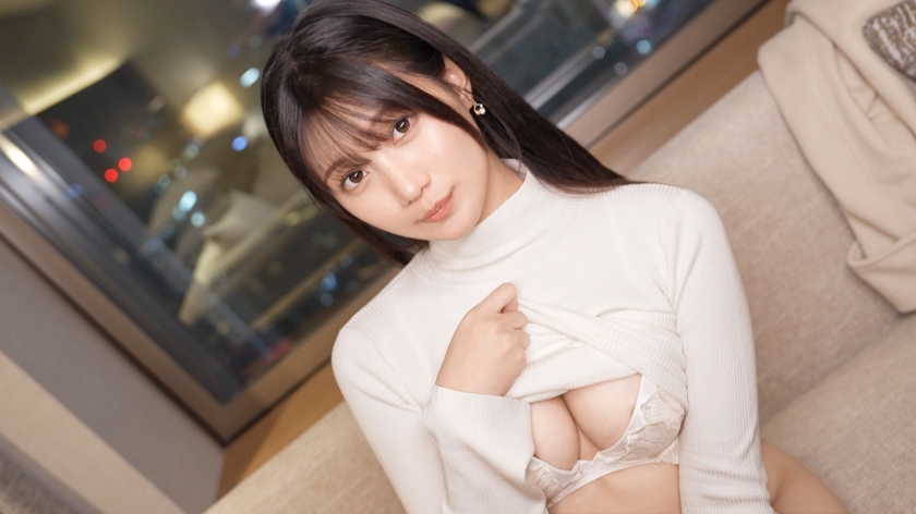 SIRO-5659 A girl with an extremely strong sex drive!