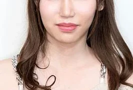 CR-052824-001 Comparing sex with beautiful makeup and without makeup tonight6