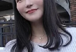 Pupufu-4766319 First Shot/Individual Shot Sara, A 23-Year-Old Super-Hub Beauty Wow Works at A Family Restaurant,