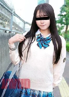 10-081926-01 On the train : Yuka Negishi Playing tricks on the uniformed girl on the