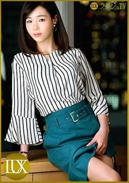 259LUXU-1090 Luxury TV 1074 After receiving her husband’s permission, an elegant-looking wife appears in a