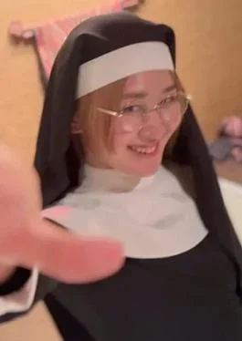 FC2PPV-4948560 The cute female college student served me with all her might in plain clothes