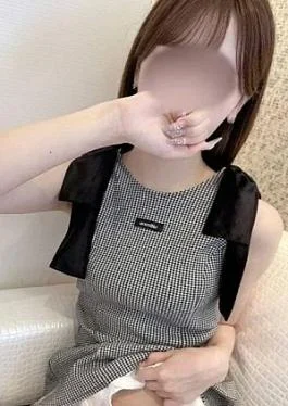 FC2PPV-4964839 I found a beautiful slender girl with beautiful breasts in a luxury members’ lounge