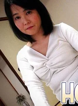 King Summit Enterprises H0930-KI240406 Takako Matsueda 43 years old 43