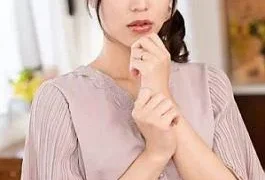 PA-081026-100 A Married Woman Drowning in the Pleasure of Being Penetrated Deep in Her Throat