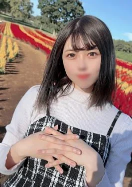FC2PPV-4322749 First Shooting Appearance Limited to 3 Days A Woman Holding a Natural Gcup in