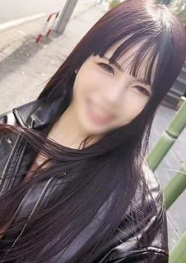 FC2PPV-4396394 Sex friend with slender big breasts half-breasted who comes right away when called super