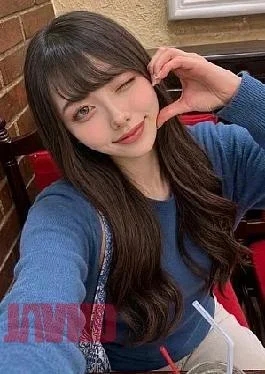 FC2PPV-4983449 Facial sample included An “idol-level beauty” college student with an unofficial job offer from