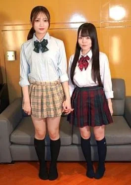 FC2PPV-4974225 Uncensored 1st Edition, Threesome with 2 Beauties: Slender Beauty Tashiro-chan and 143 cm Neat